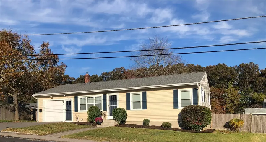 29 Linwood Drive, Coventry, RI 02816 - Image #2
