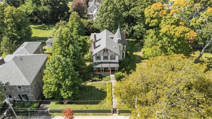 291 High Street, Bristol, RI 02809 - Image #2