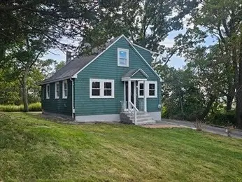 15 Rocky Avenue, Tiverton, RI 02878 - Image #2