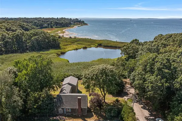 150 Alfred Drowne Road, Barrington, RI 02806