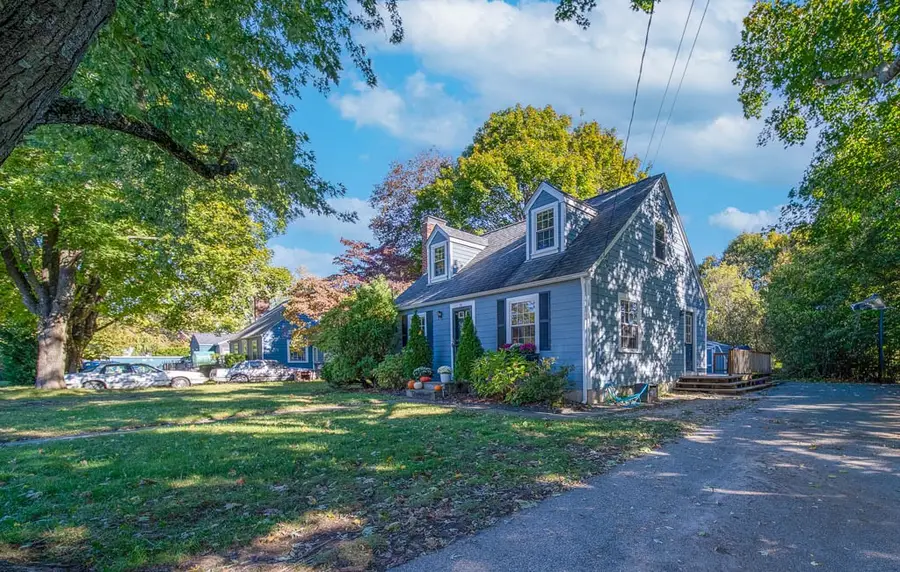 36 Bowen Briggs Avenue, Warwick, RI 02886 - Image #3