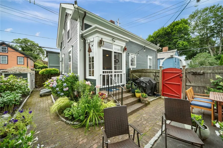 43 Poplar Street, Newport, RI 02840 - Image #3