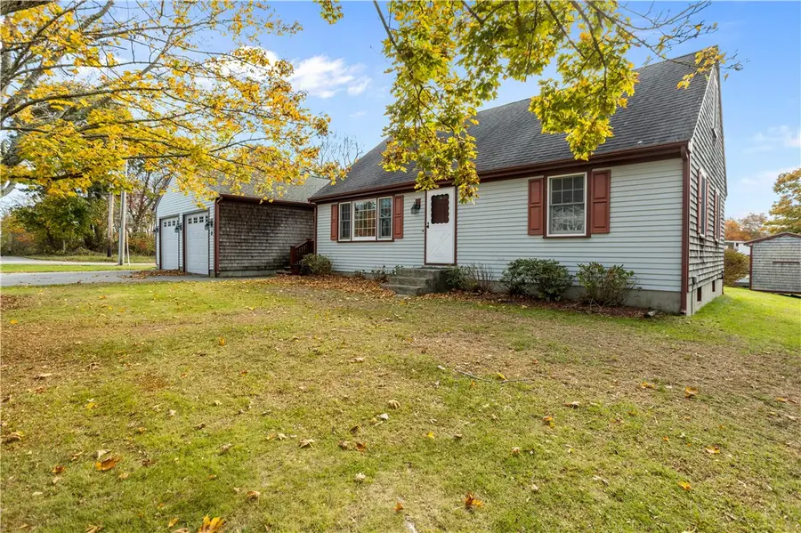 12 Beth Road, Tiverton, RI 02878 - Image #3
