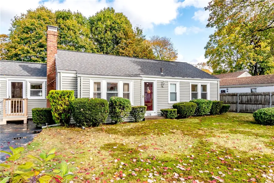 128 Rogers Ave Avenue, Barrington, RI 02806 - Image #3
