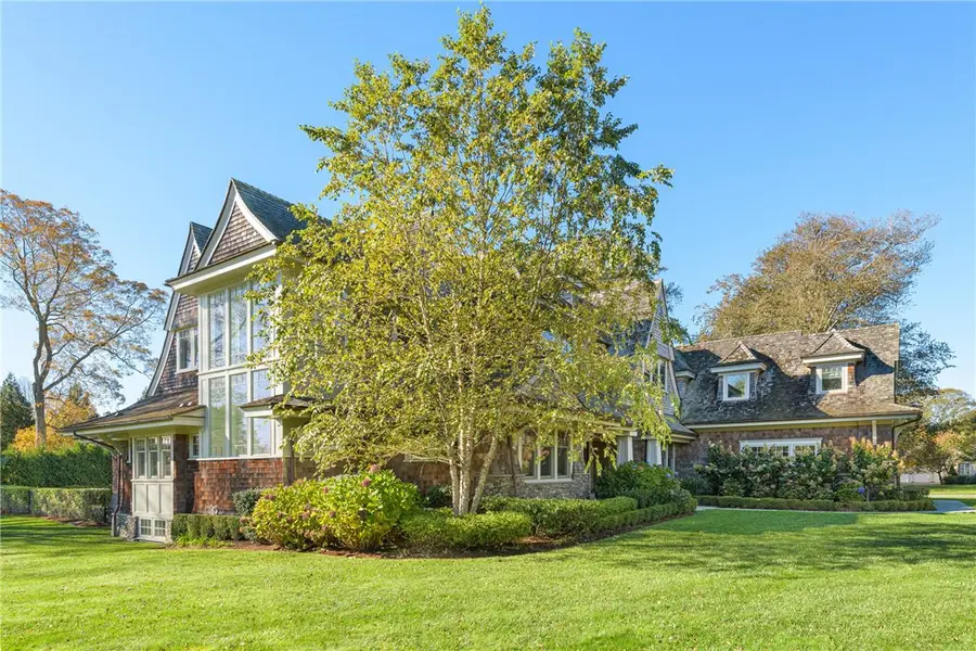 10 Ocean Lawn Lane, Newport, RI 02840 - Image #2