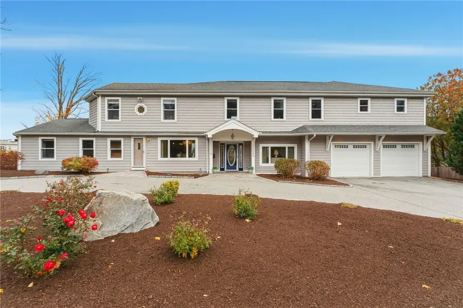 21 Crestwood Road, Warwick, RI 02886 - Image #2