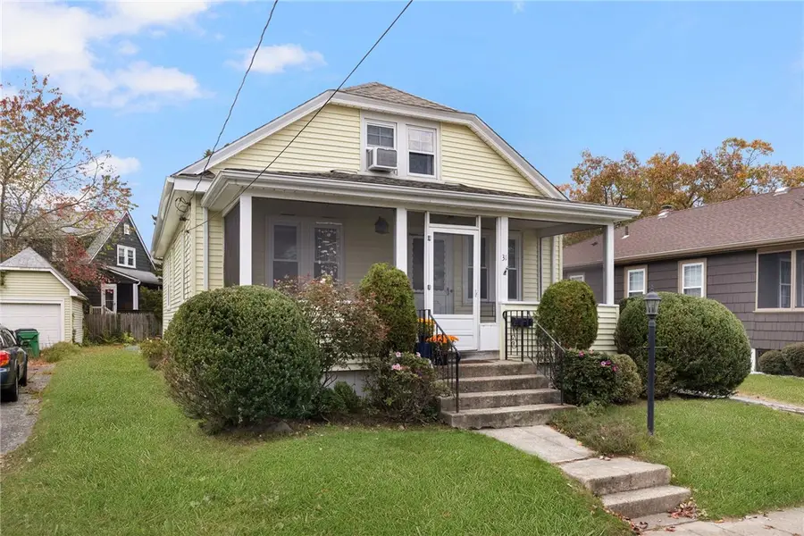 31 Longwood Avenue, Warwick, RI 02888 - Image #3