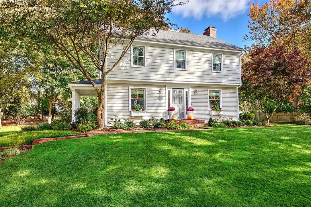15 Lamson Road, Barrington, RI 02806 - Image #1
