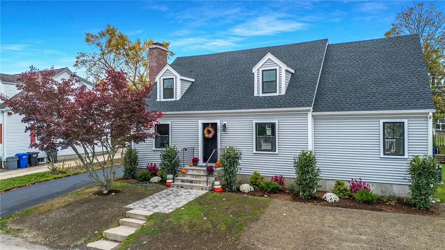 103 Champlin N Place, Newport, RI 02840 - Image #2