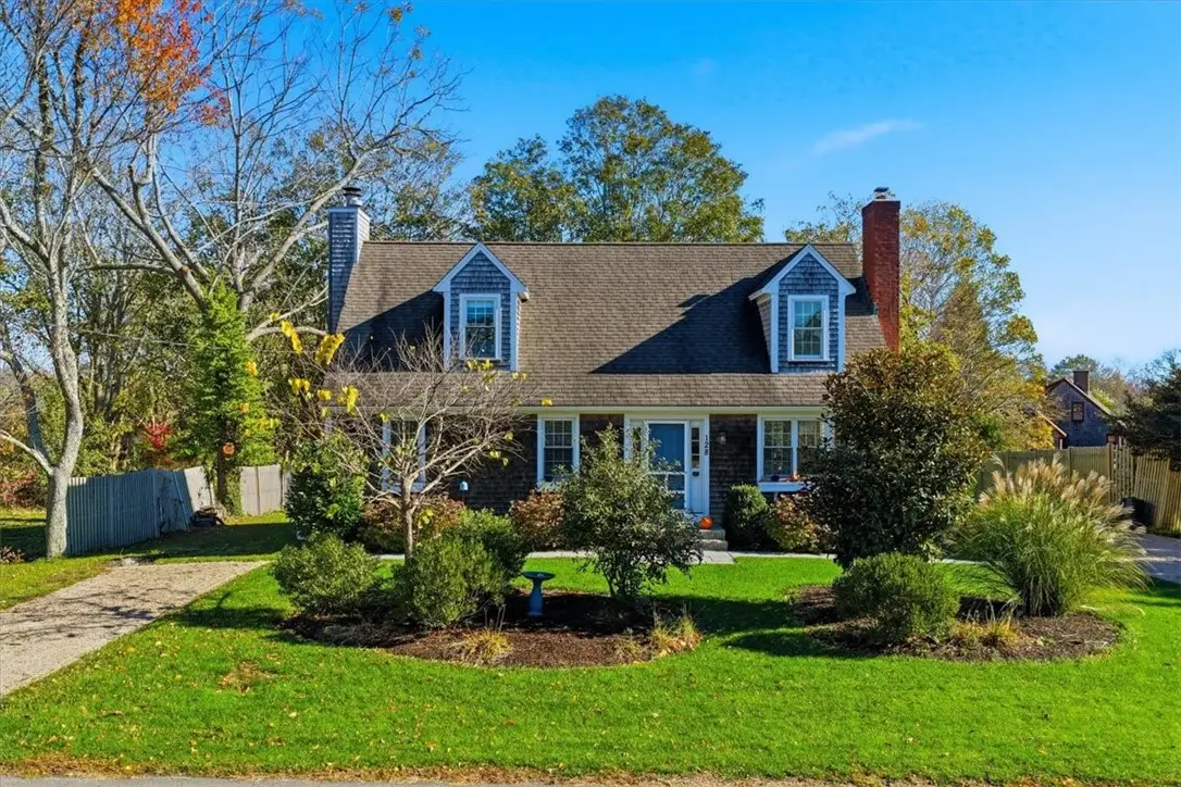 128 Maple Avenue, Little Compton, RI 02837 - Image #1