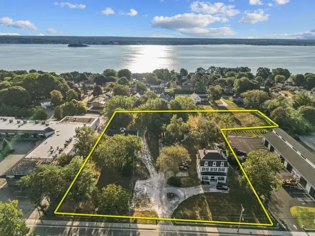 2967 East Main Road, Portsmouth, RI 02871 - Image #1