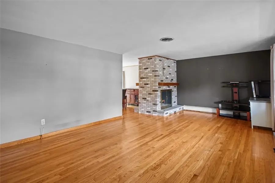 56 Cindy Lane, Warwick, RI 02886 - Image #3