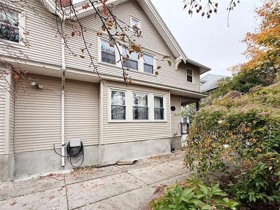 341 Blackstone Street, Woonsocket, RI 02895 - Image #2