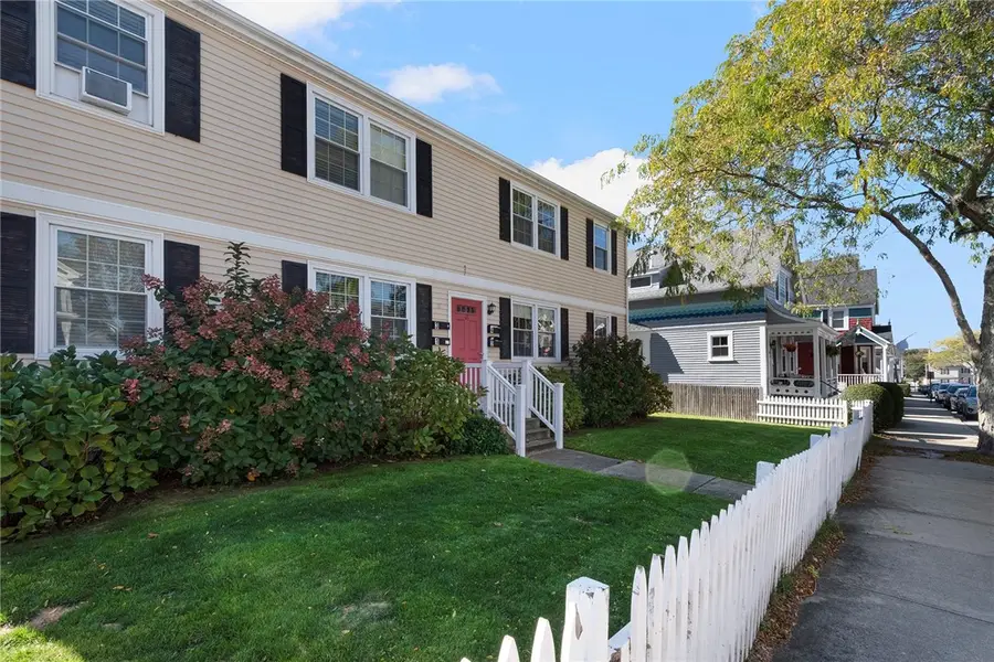 45 Hammond Street #2, Newport, RI 02840 - Image #3