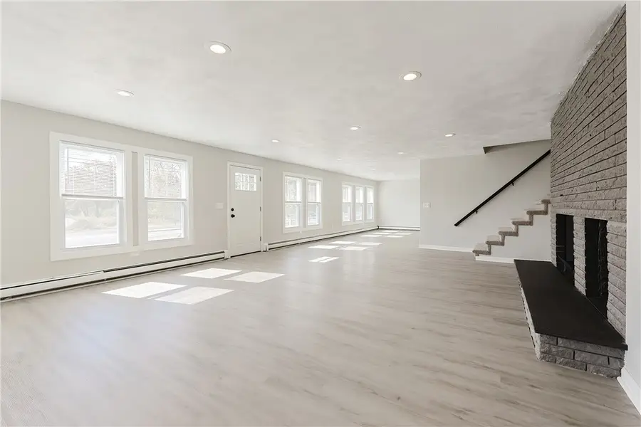 312 Wakefield Street, West Warwick, RI 02893 - Image #2