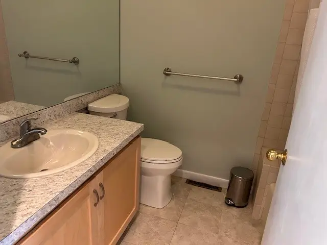 765 Williamsburg Circle, Warwick, RI 02886 - Image #3