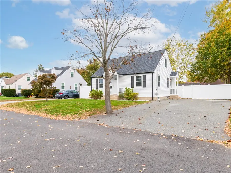 170 Calderwood Drive, Warwick, RI 02886 - Image #2