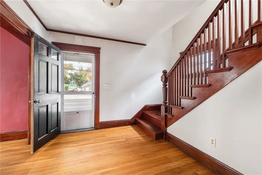 845 Warwick Avenue, Warwick, RI 02888 - Image #3