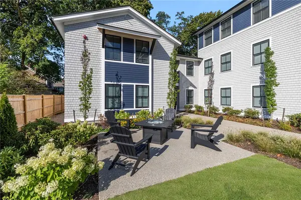 32 Exchange Street #203, East Greenwich, RI 02818