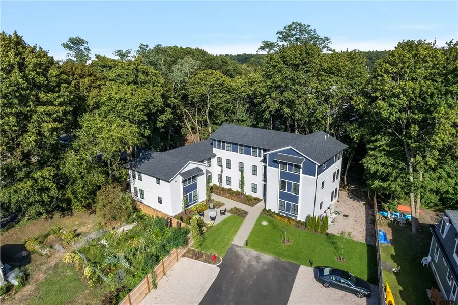 32 Exchange Street #203, East Greenwich, RI 02818 - Image #2