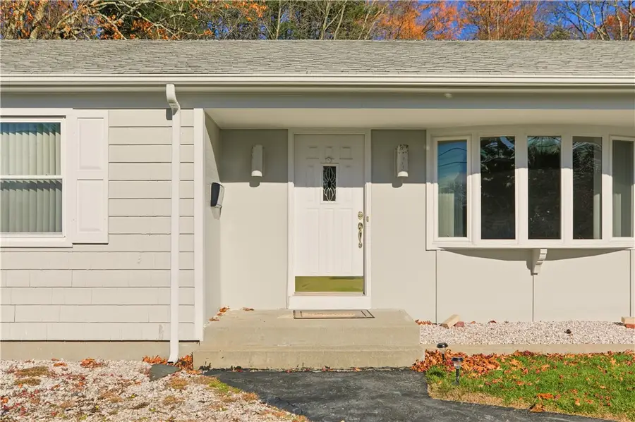 46 Tanglewood Drive, Riverside, RI 02915 - Image #3