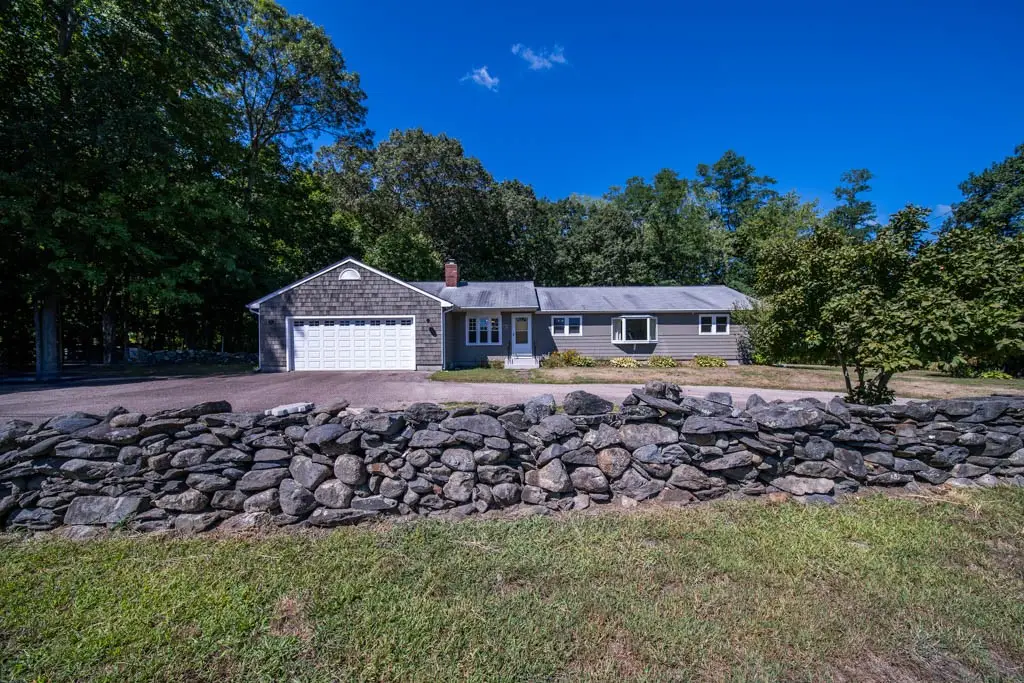 130 Austin Road, North Kingstown, RI 02852 - Image #1