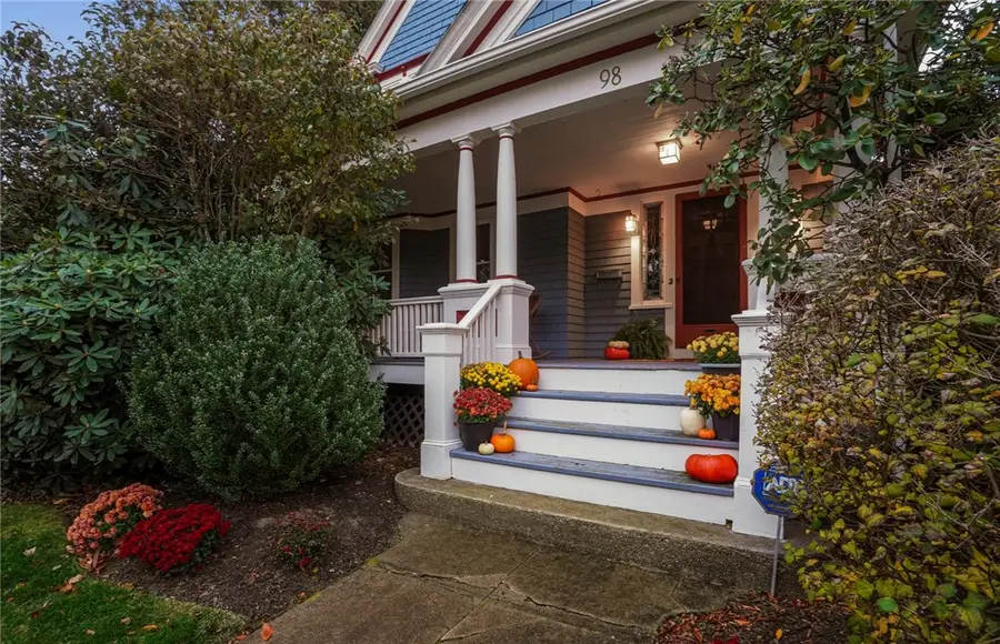 98 Columbia Avenue, Cranston, RI 02905 - Image #2