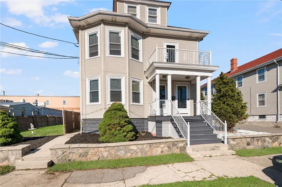 4 S Carpenter Street, East Providence, RI 02914 - Image #3