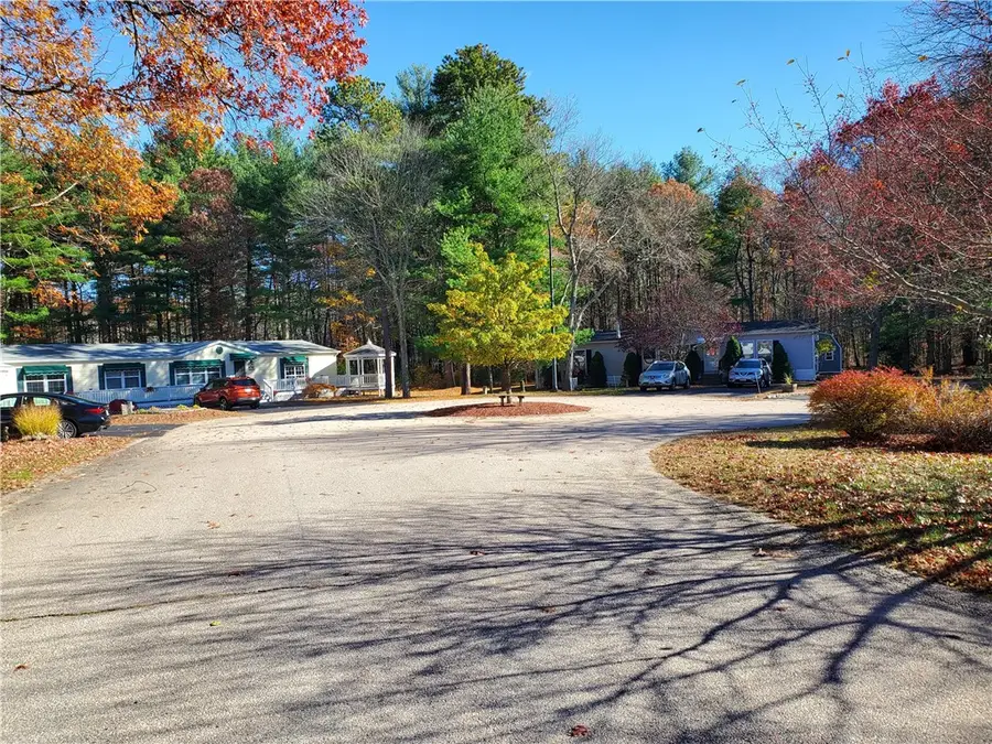 6 Giovanni Rose Court, Coventry, RI 02816 - Image #3