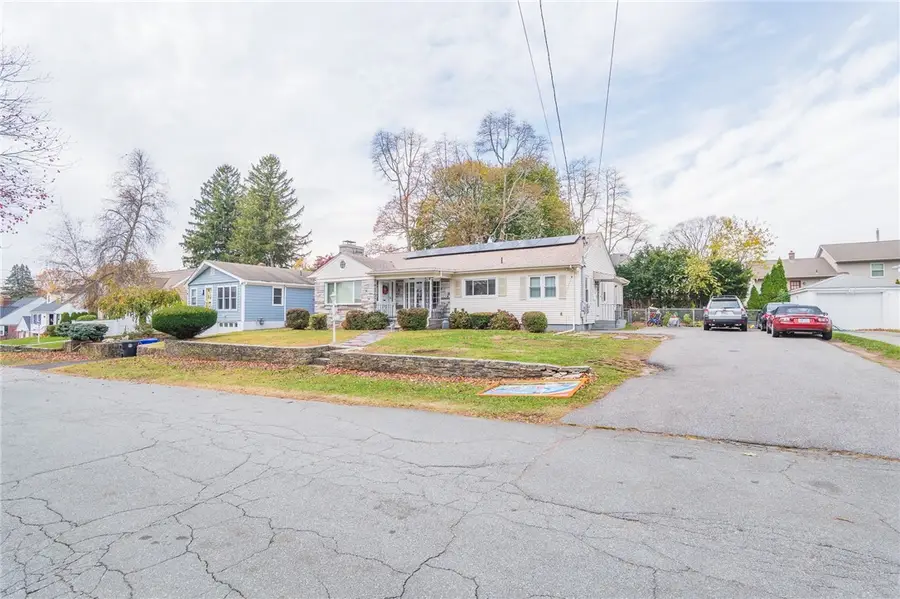 9 Farnum Avenue, North Providence, RI 02911 - Image #2