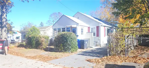 5 Booth Avenue, East Providence, RI 02915