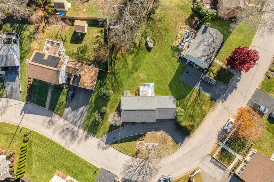 34 Silverwood Lane, West Warwick, RI 02893 - Image #3