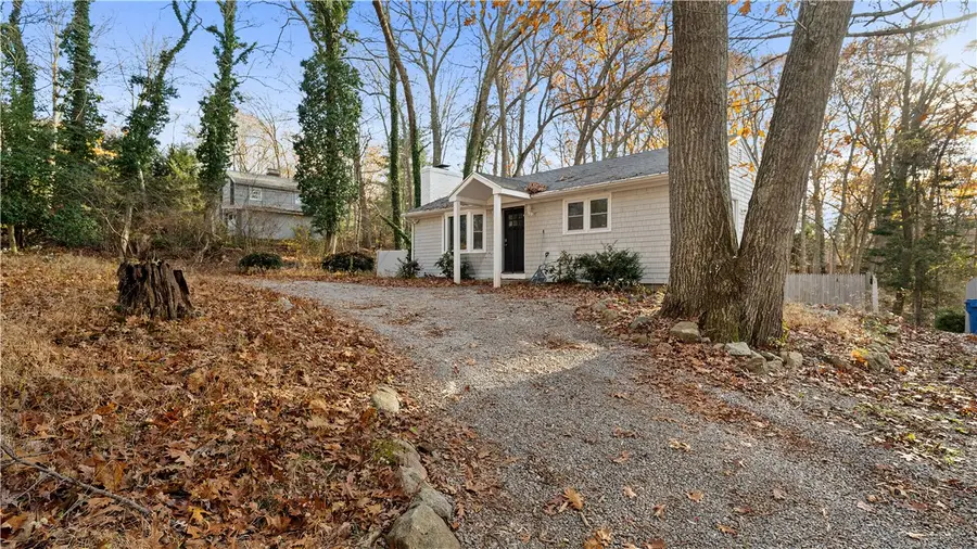 42 Ledgewood Road, South Kingstown, RI 02881 - Image #2