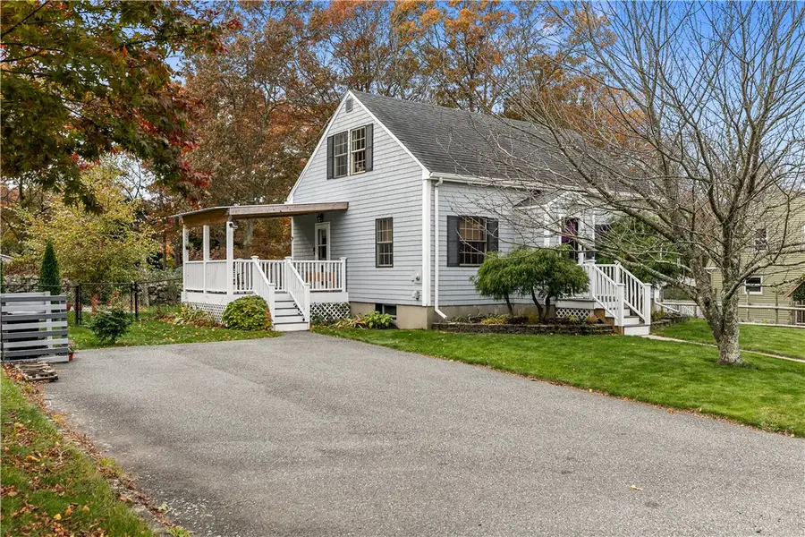 35 Hambly Road, Tiverton, RI 02878 - Image #2