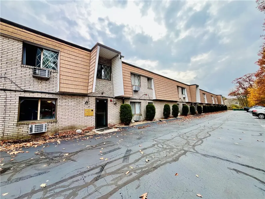 132 Hoffman Avenue #110, Cranston, RI 02920 - Image #2