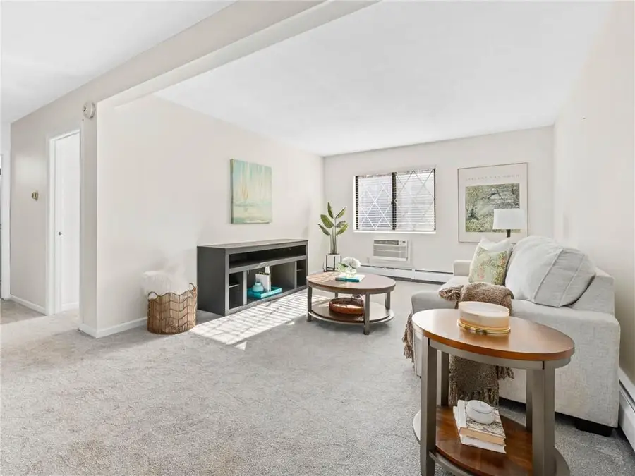 132 Hoffman Avenue #207, Cranston, RI 02920 - Image #3