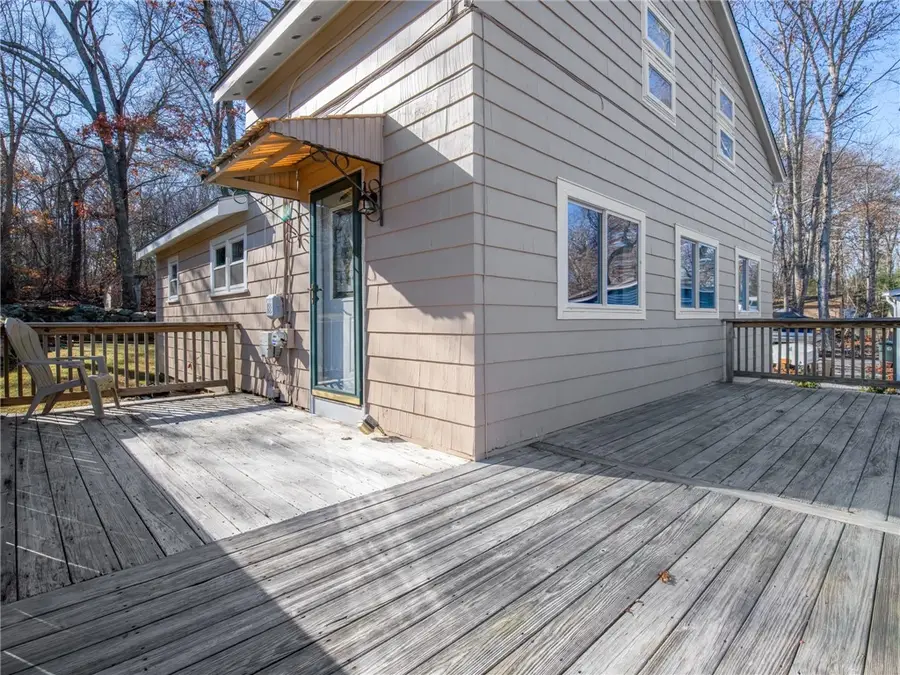 281 Richardson Road, Coventry, RI 02816 - Image #3