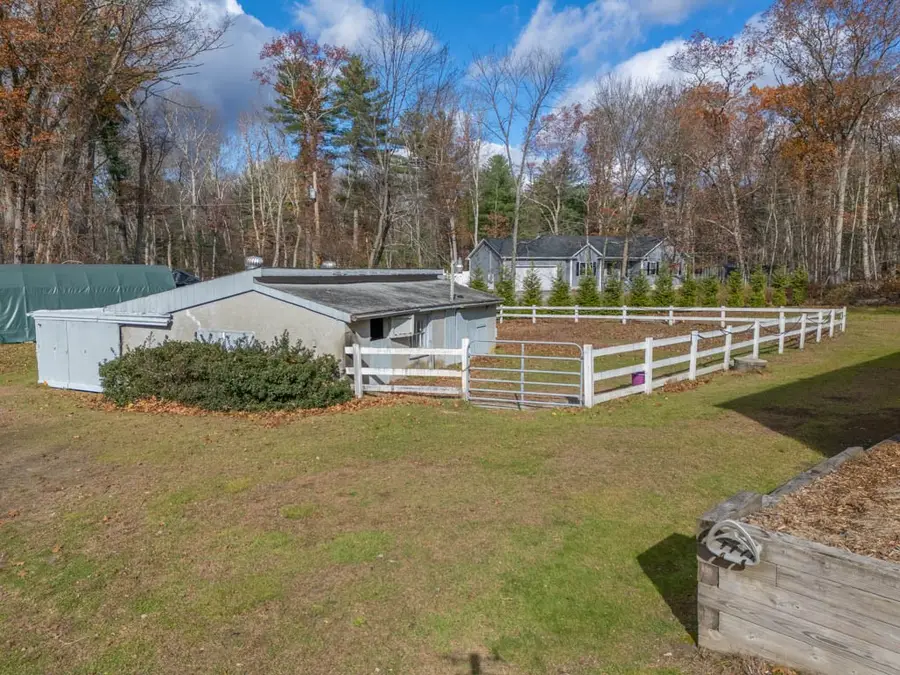 219 Peeptoad Road, Scituate, RI 02857 - Image #2