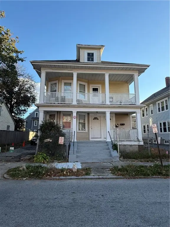 166 Whitmarsh Street, Providence, RI 02907 - Image #1