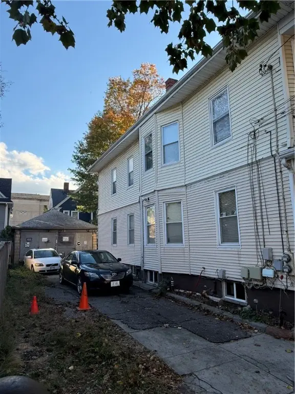 166 Whitmarsh Street, Providence, RI 02907 - Image #2