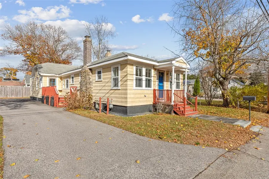 210 Promenade Street, Barrington, RI 02806 - Image #3