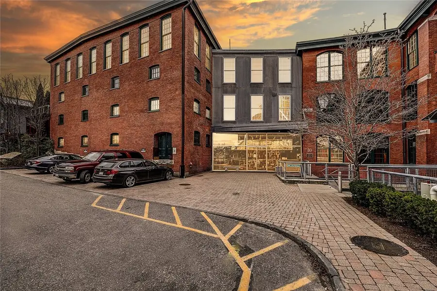 10 Exchange Court #203, Pawtucket, RI 02860 - Image #2