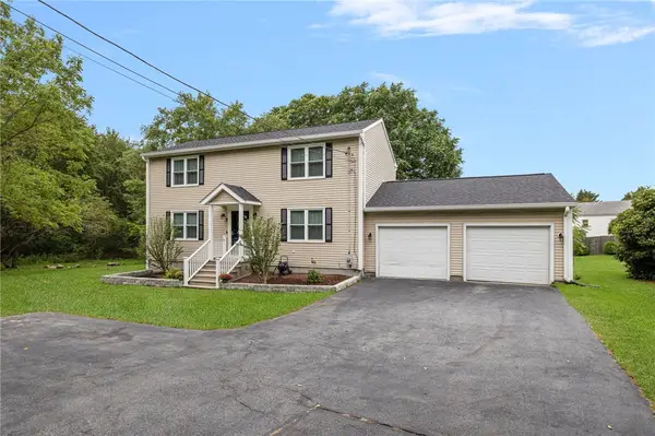 5 Cyr Court, West Warwick, RI 02893