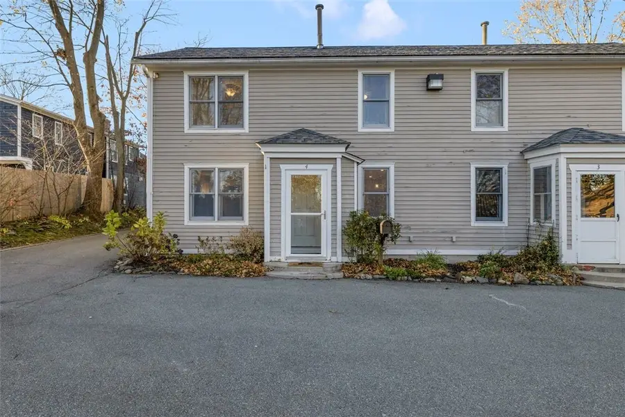 208 Marlborough Street #4, East Greenwich, RI 02818 - Image #2