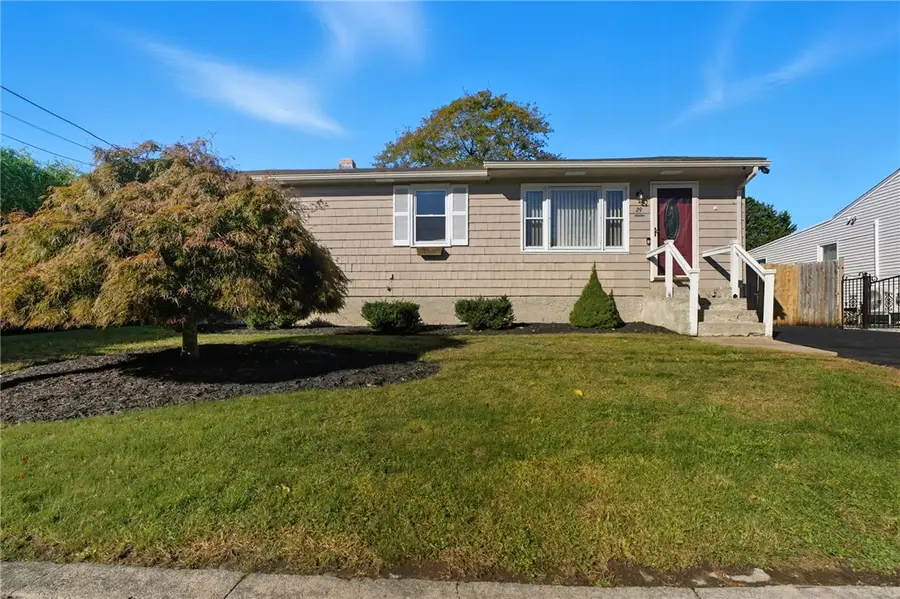 29 Dix Avenue, Johnston, RI 02919 - Image #2