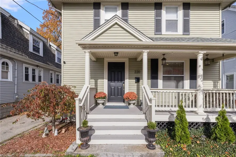 220 Rochambeau Avenue, Providence, RI 02906 - Image #3