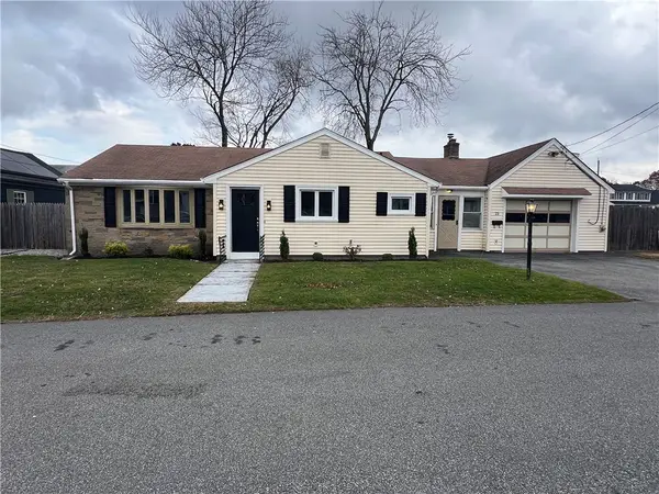 23 Columbus Avenue, Johnston, RI 02919