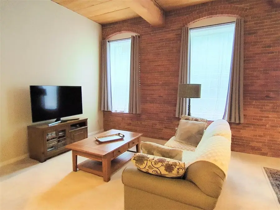 2 School Street #311, Lincoln, RI 02802 - Image #3