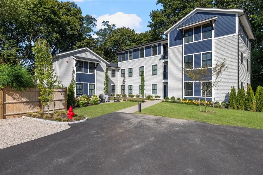 32 Exchange Street #203, East Greenwich, RI 02818 - Image #2