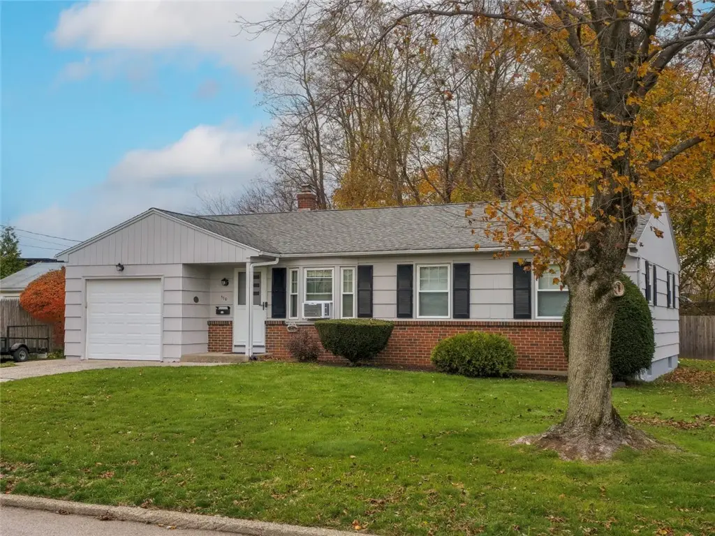 110 Crest Drive, Pawtucket, RI 02861 - Image #1